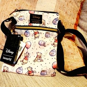 Loungefly Disney Crossbody Bag Winnie the Pooh Balloon & Hunny Passport …